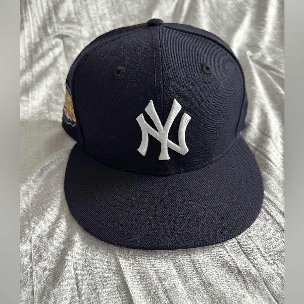 New Era yankee worlds series fitted (2009 patch) yankee blue colorway